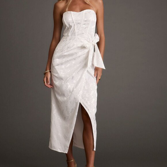 12th Tribe Brighton White Strapless Satin Wrap Dress Size MM - Picture 1 of 3